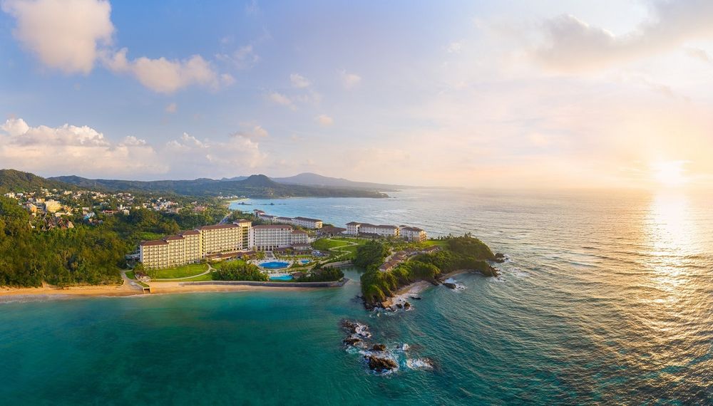 沖縄旅行でカップルにぴったり！ホテルおすすめランキングTOP10｜絶景＆サービス抜群