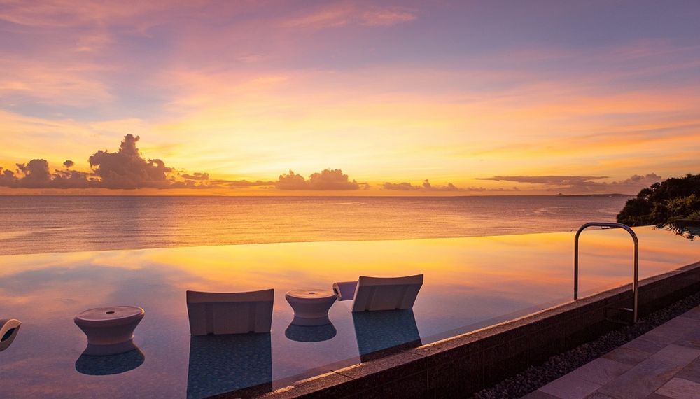沖縄旅行でカップルにぴったり！ホテルおすすめランキングTOP10｜絶景＆サービス抜群