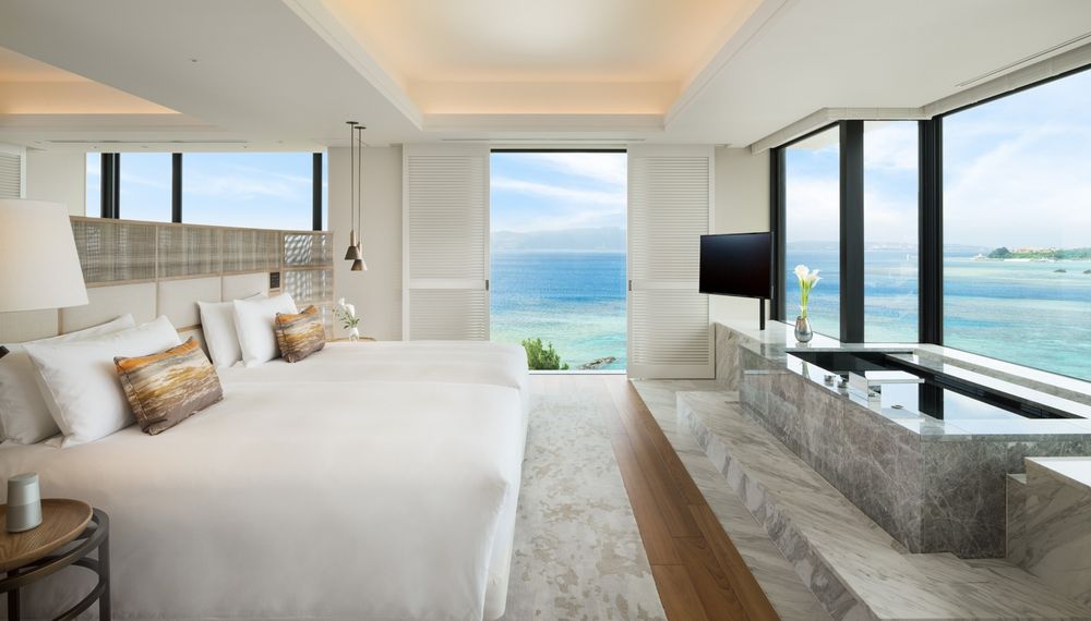 沖縄旅行でカップルにぴったり！ホテルおすすめランキングTOP10｜絶景＆サービス抜群