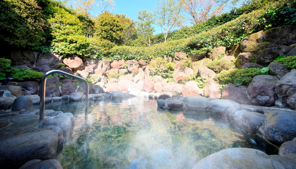 熱海で安くておしゃれなおすすめ温泉付ホテル9選！一人10,000円以下